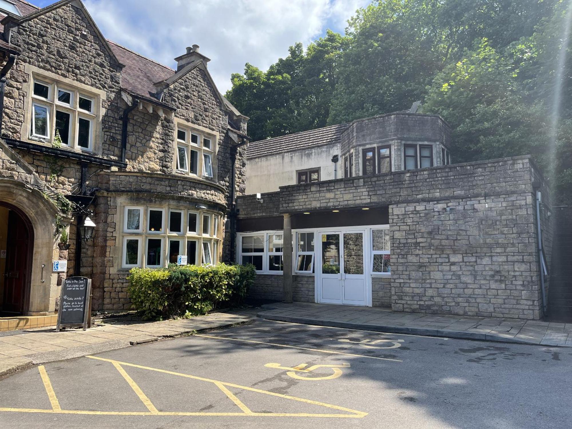 Sidcot Arms Hotel Winscombe ภายนอก รูปภาพ