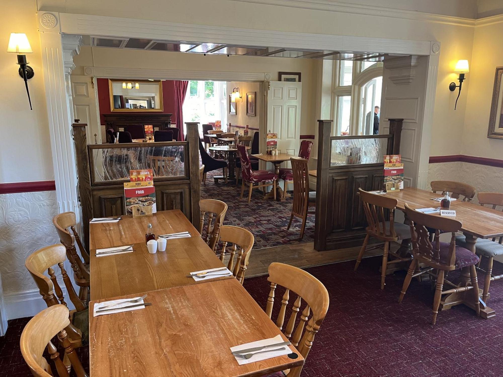 Sidcot Arms Hotel Winscombe ภายนอก รูปภาพ